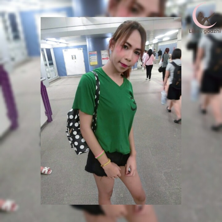 PhotoGrid_1476386530709.jpg