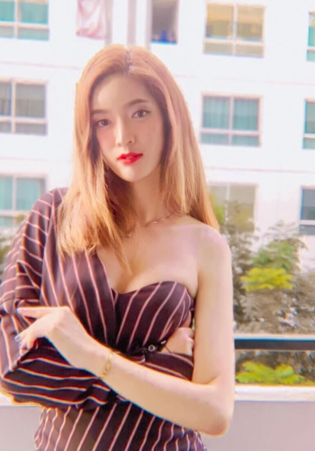 [VIP กะเทยขายตัว] เปิดประสบการณ์ใหม่กับสาวสอง นศ เอกชนทำนมหุ่นดียังไม่แปลง พิกัดเมืองเอกรังสิต และ งานนอก กทม ไปหาได้คะ