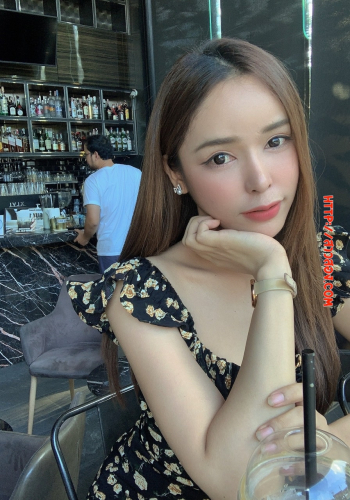 [กะเทยขายตัว] สาวสองมีงู รับงาน รัชดาซอย 17
