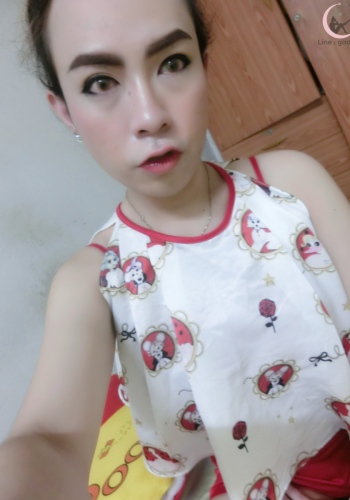 สาวสองยังไม่แปลง. นมพอมีไม่ใหญ่  โม็คสด เลียไข่